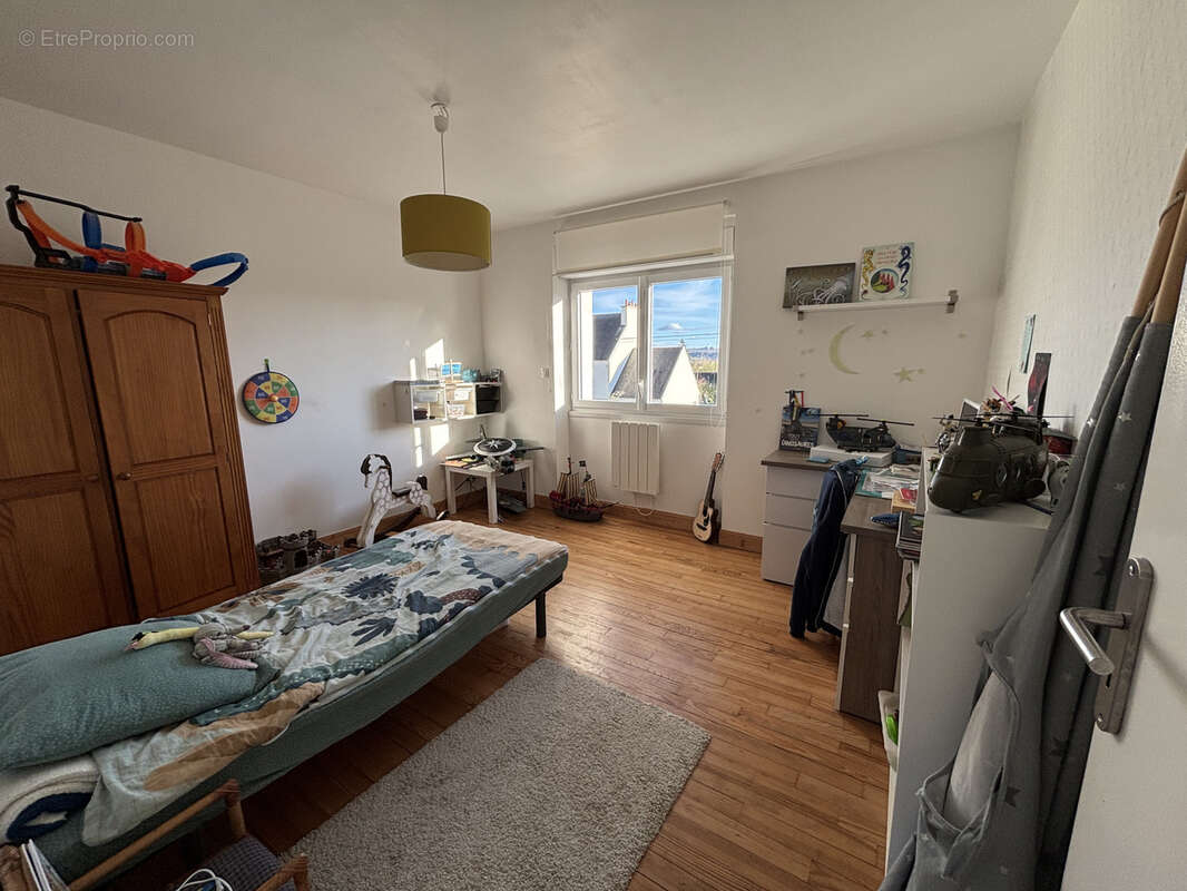 Maison à LE RELECQ-KERHUON