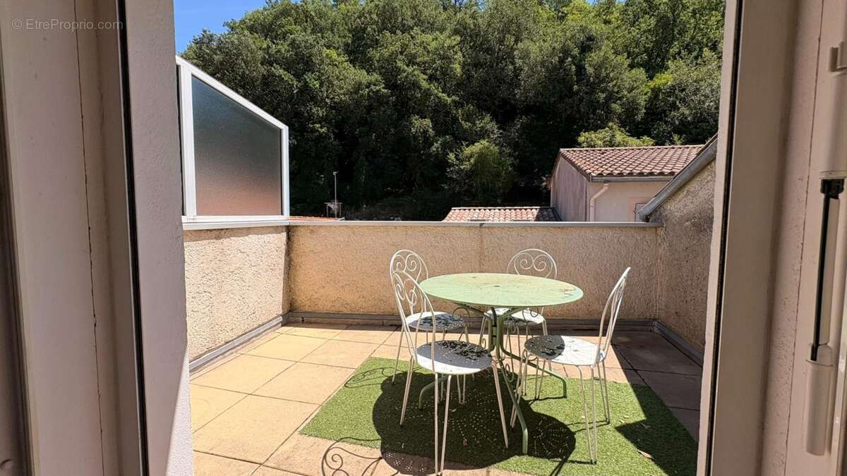 Appartement 2 pièces / 38.75 m² / 68 000 EUR / DIGNE-LES-BAINS - photo 2