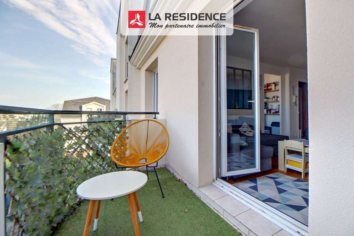 Appartement à VERNEUIL-SUR-SEINE