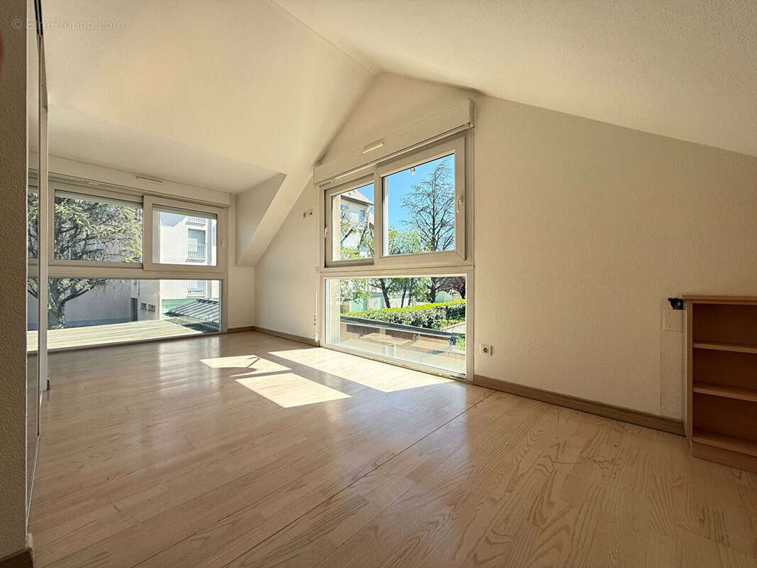 Maison à LONS-LE-SAUNIER