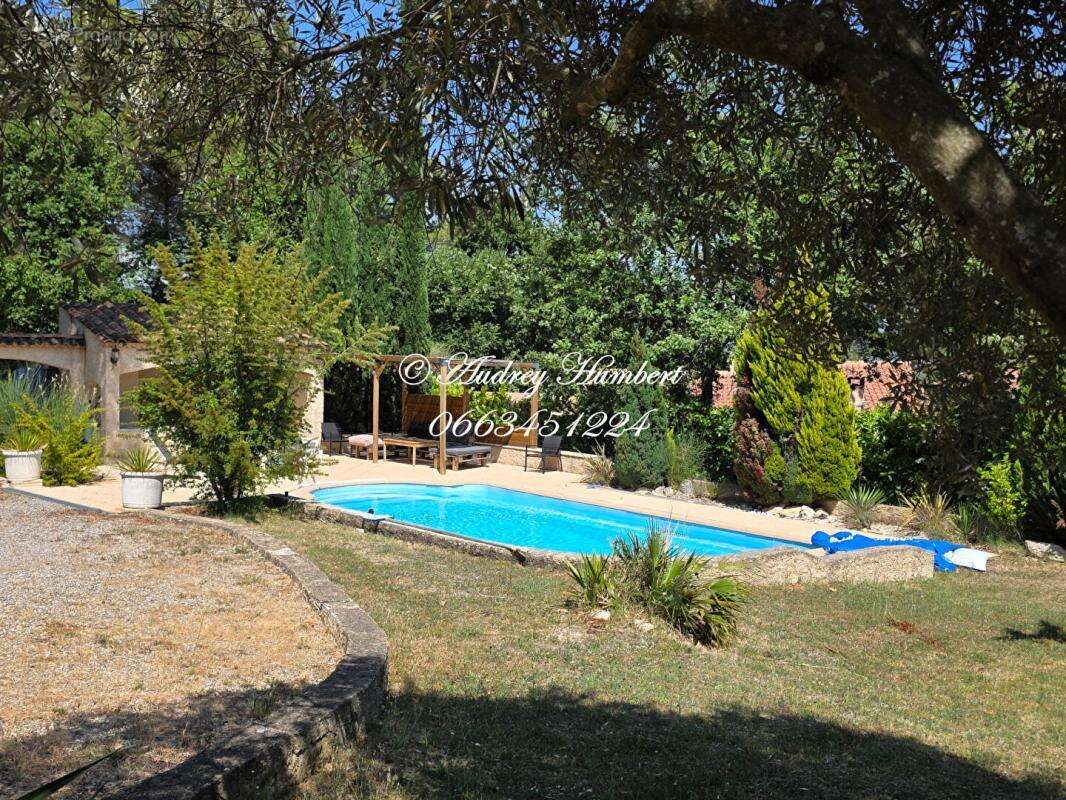 Maison à PIERREVERT