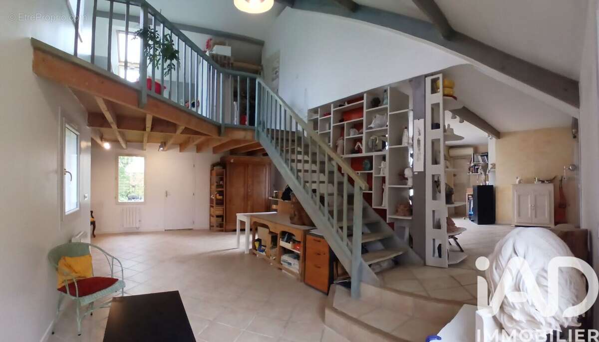 Photo 6 - Maison à VOISINS-LE-BRETONNEUX