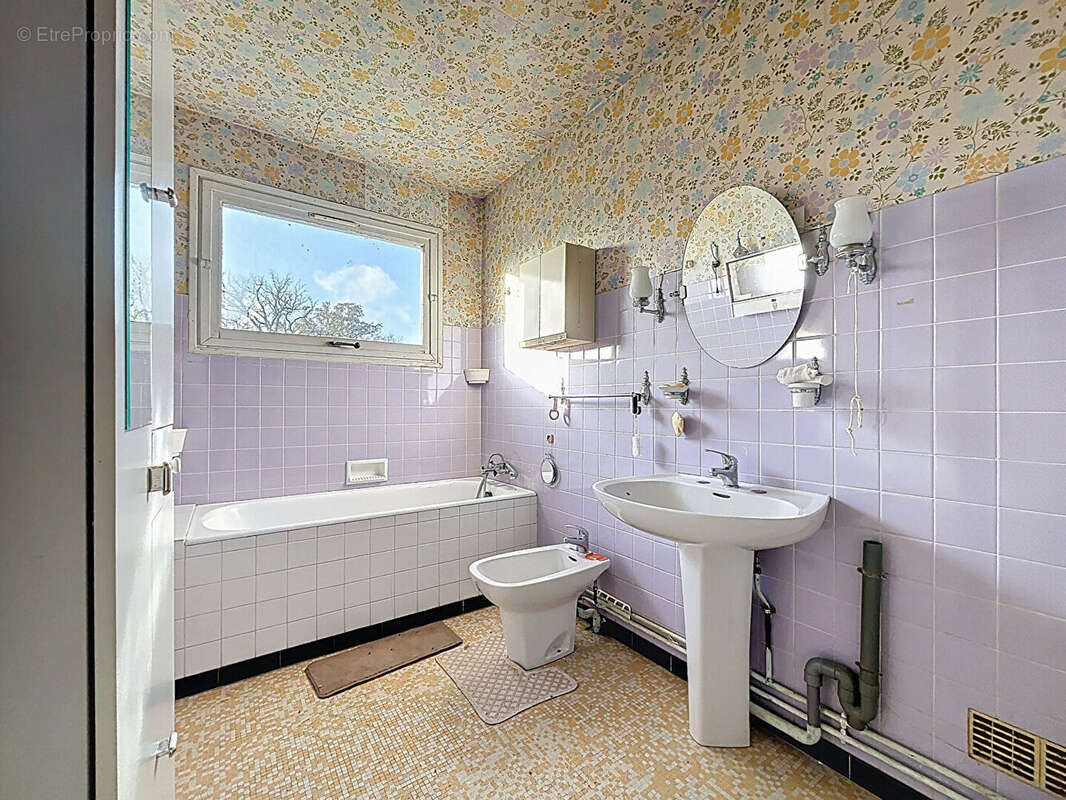 Maison à LA LANDE-D&#039;AIROU