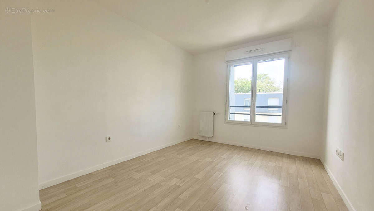 Appartement à DAMMARIE-LES-LYS