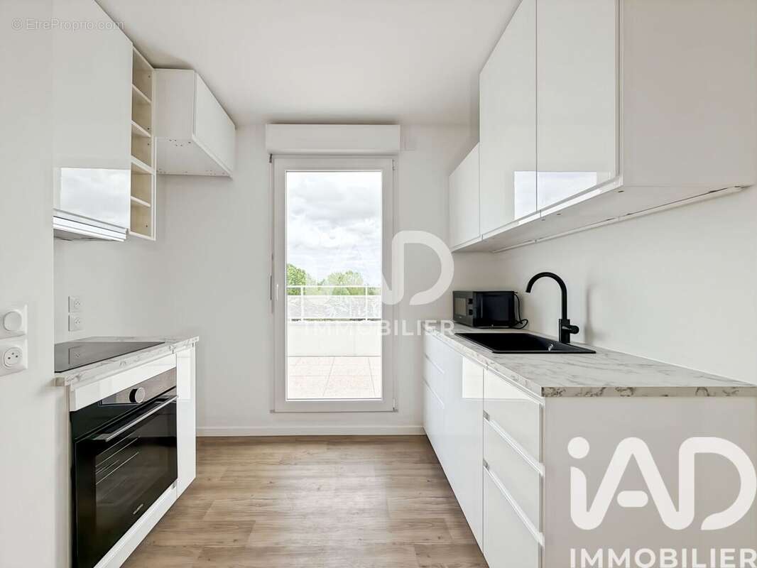 Photo 5 - Appartement à SAVIGNY-LE-TEMPLE