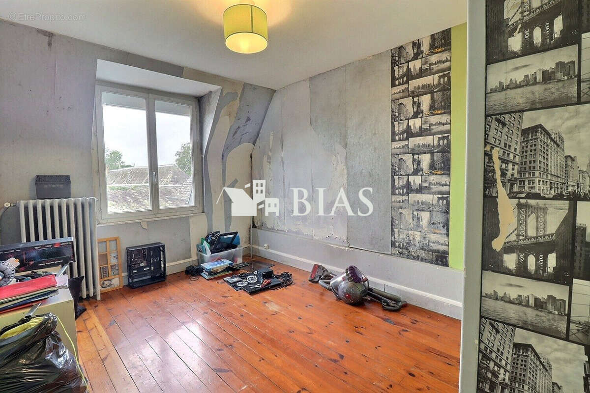 Maison à PONT-L'EVEQUE