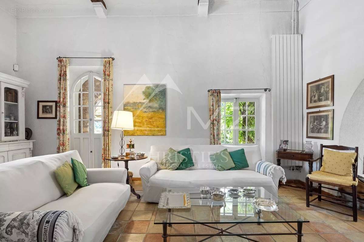 Maison à AURIBEAU-SUR-SIAGNE