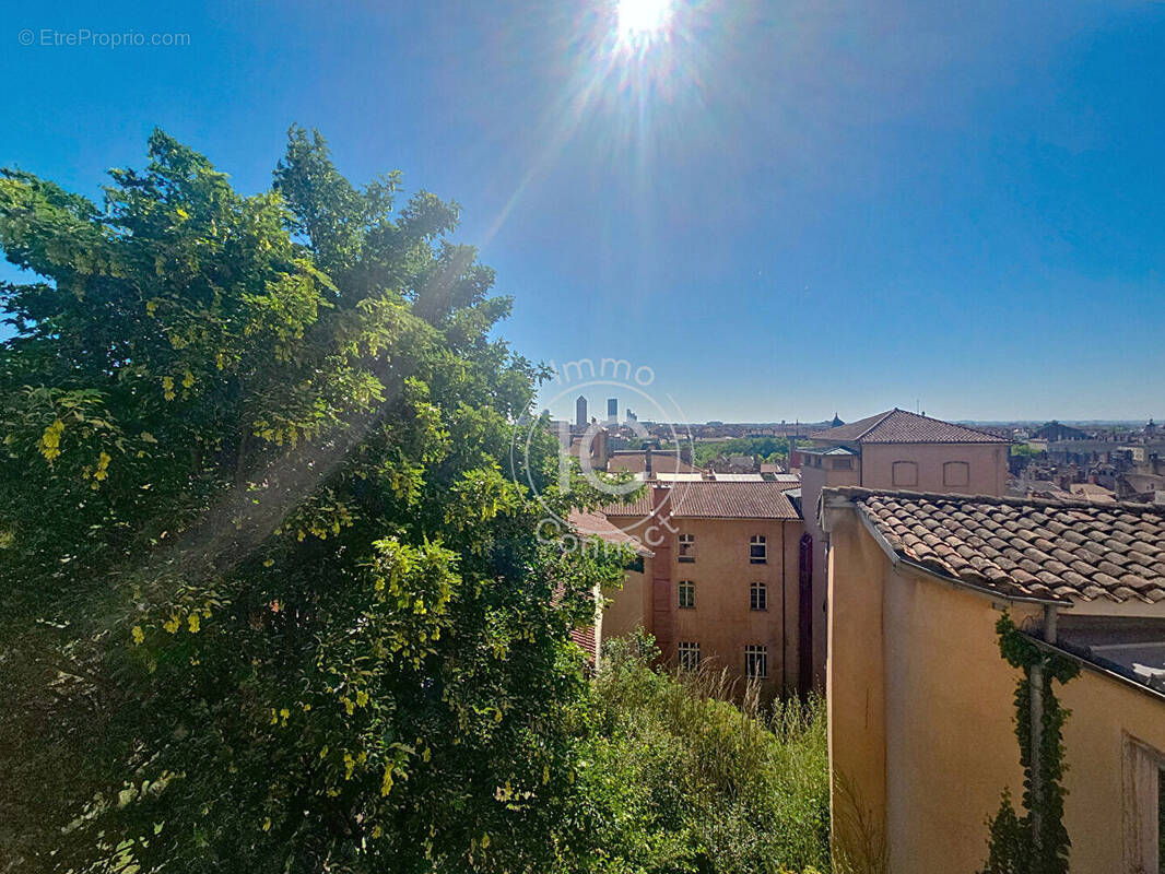 Appartement à LYON-5E