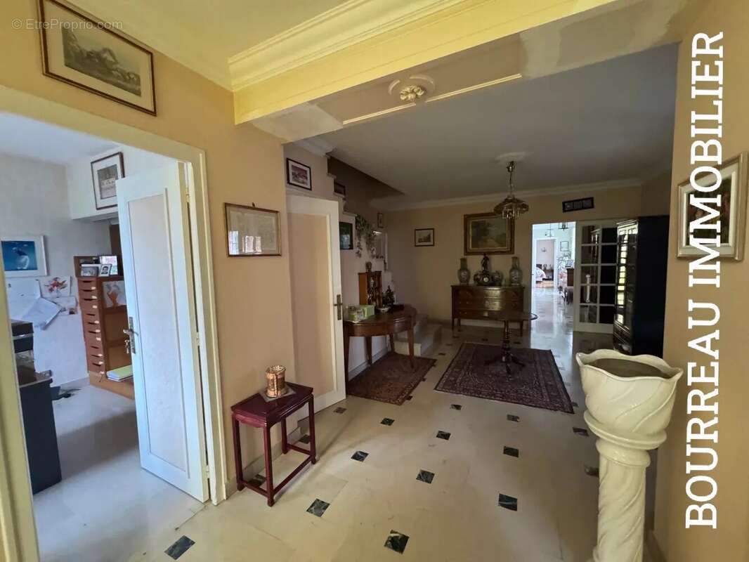 Maison à JOIGNY