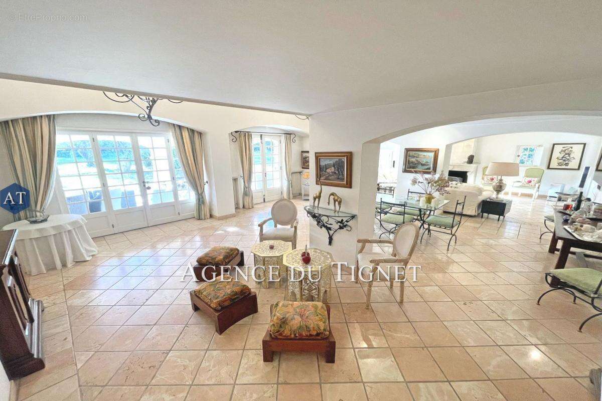 Maison à SPERACEDES