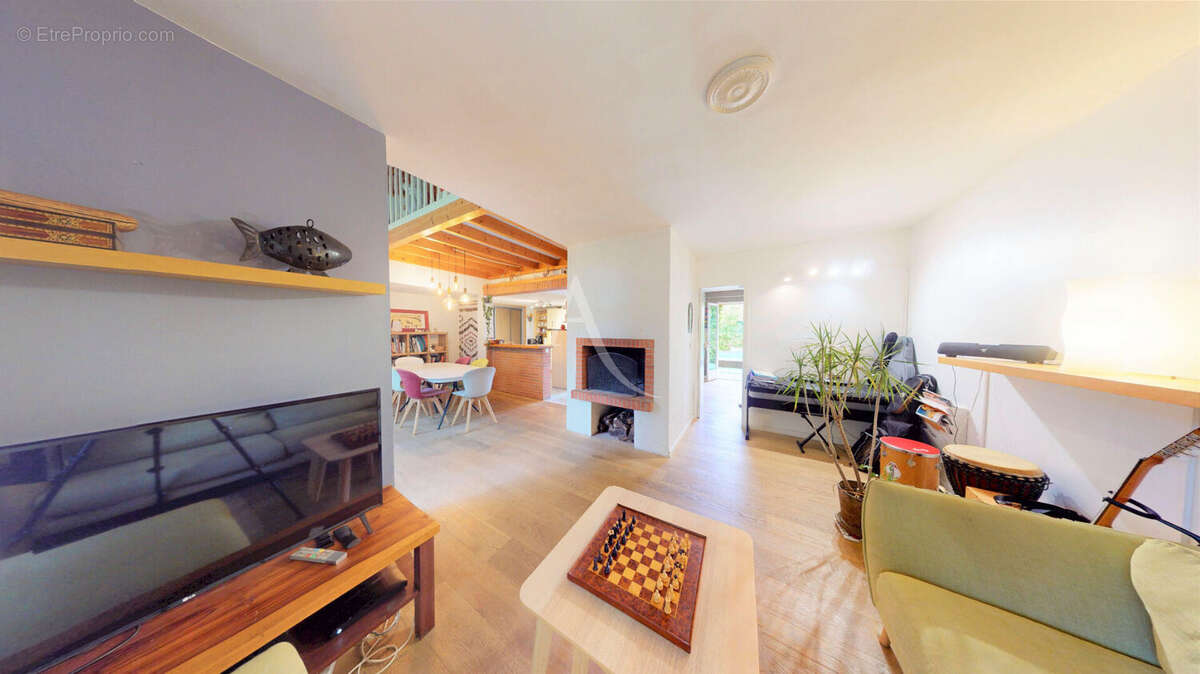 Maison à CASTANET-TOLOSAN