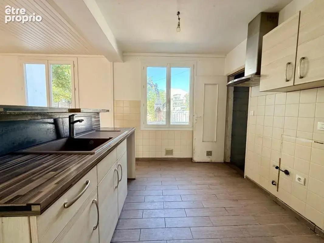 Maison La Rochelle - 87 m² - 4 chambres - garage - jardin - photo 2