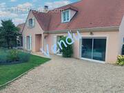 Maison à FONTAINEBLEAU