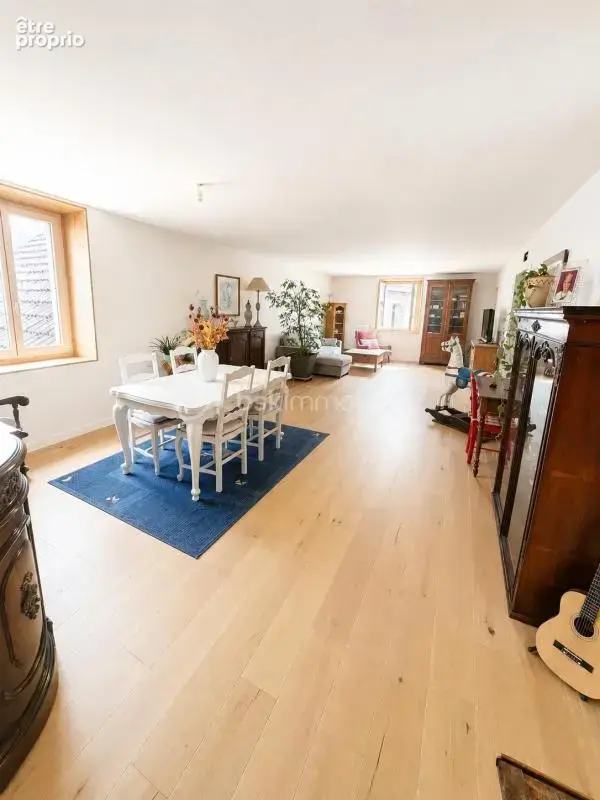  à 12 km de la suisse. loft duplex d’exception de 194 m² .volumes xxl et charme unique - photo 2