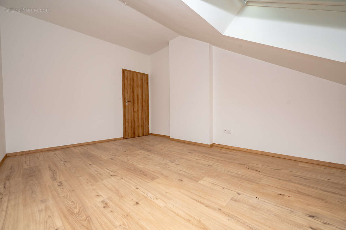 Appartement à MOUTHE