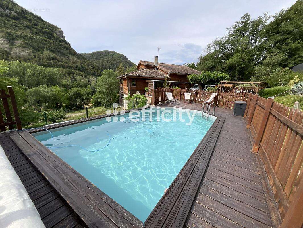 Maison 178 m² à Flaviac  - photo 22