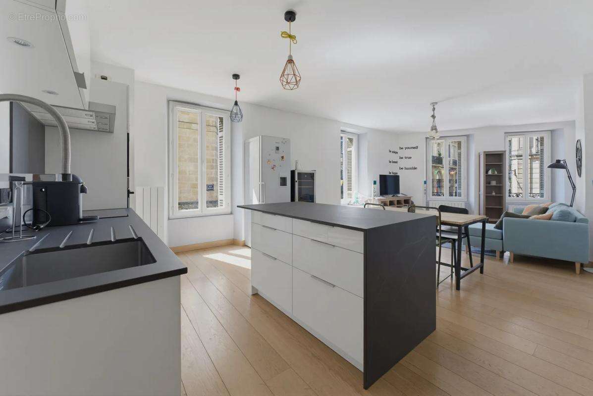 Appartement de 3 pièces de 74 m² à Bordeaux - photo 6
