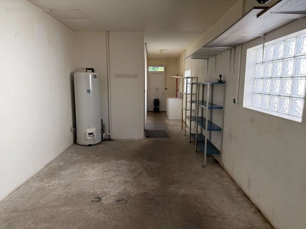 Maison à AIGREFEUILLE-SUR-MAINE