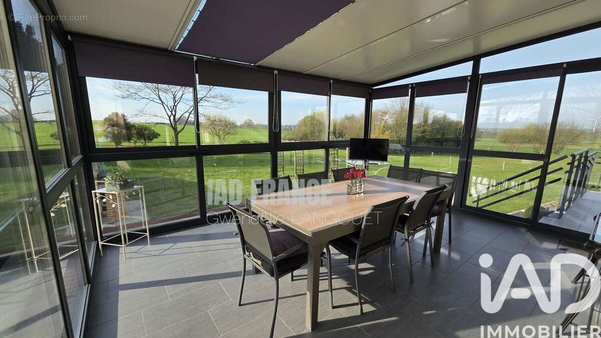 Maison 136 m² à Parce  - photo 2