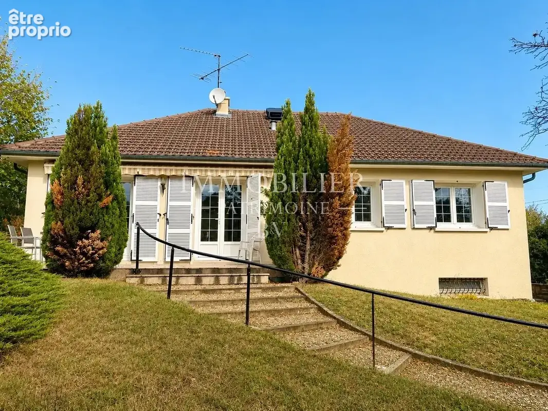 Maison à CHOUZY-SUR-CISSE