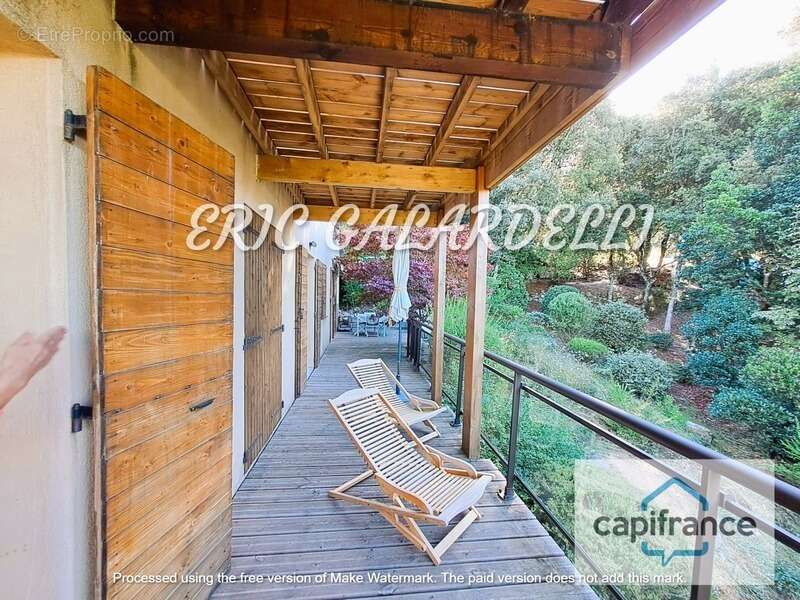 A VENDRE SUPERBE VILLA d’architecte bioclimatique 5 pièces, vue mer et vallée, belles finitions idéale et chaleureuse pour toute - photo 11