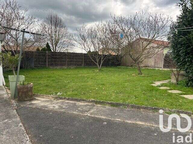 Photo 4 - Maison à SAINT-DENIS-LA-CHEVASSE