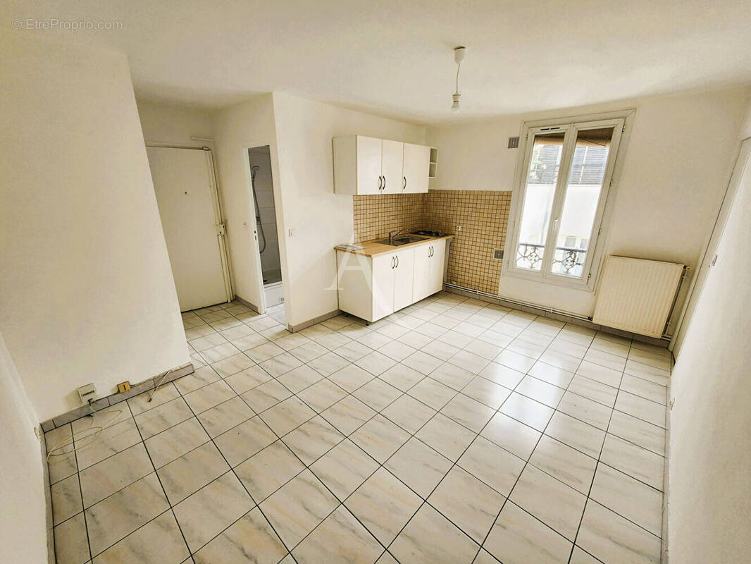 Appartement à PARIS-19E