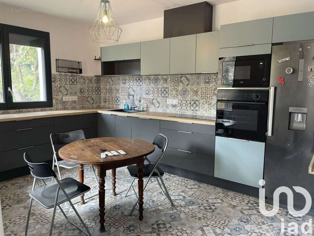 Photo 6 - Maison à GREASQUE