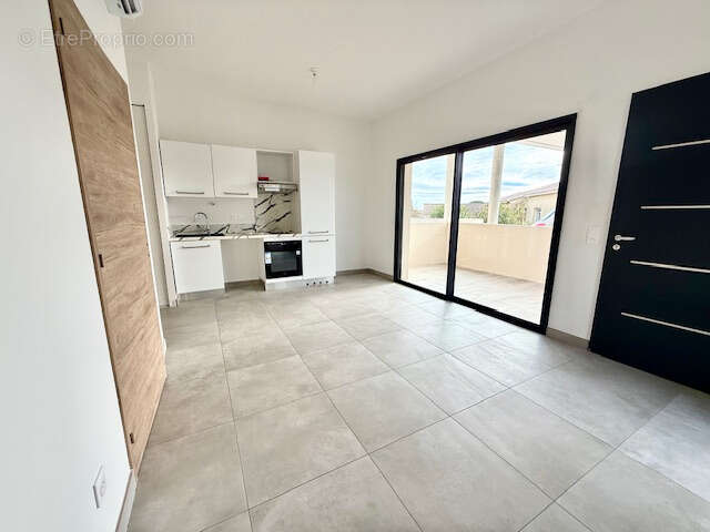 Appartement à JUVIGNAC