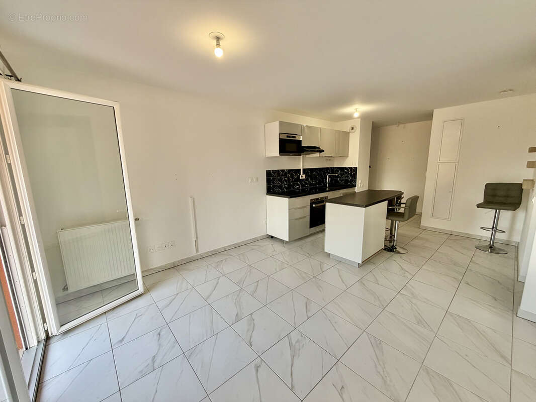 Appartement à HYERES