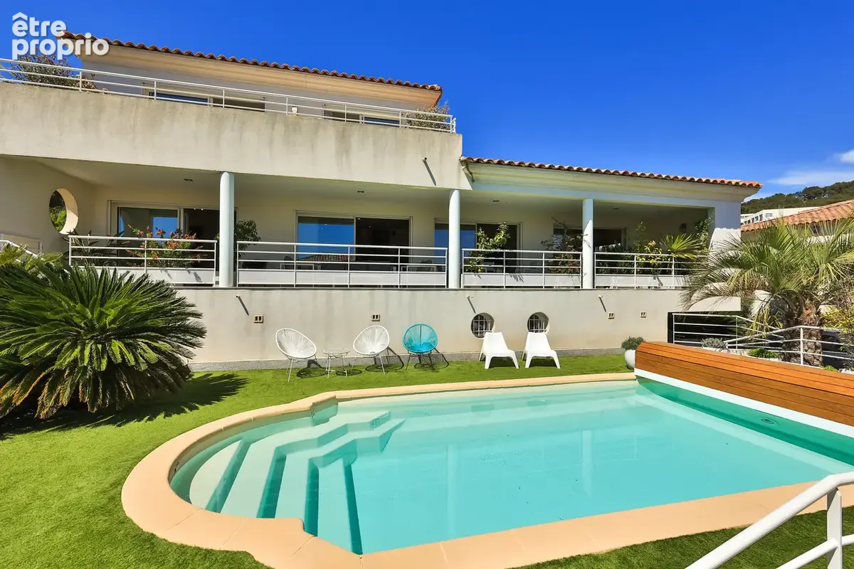 La ciotat - villa t5 - 172m2 - garage - parcelle 700m2 - vue mer  - 1 290 000€ - photo 18