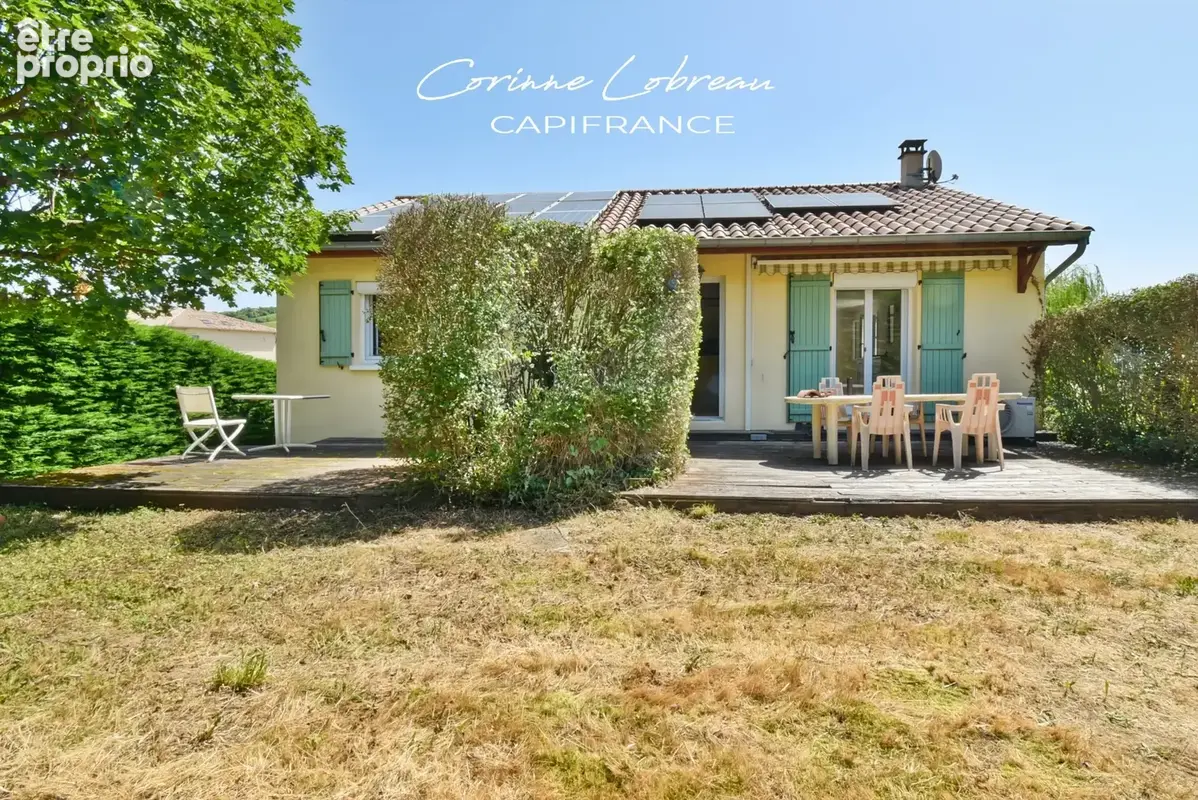 Maison à JULIENAS