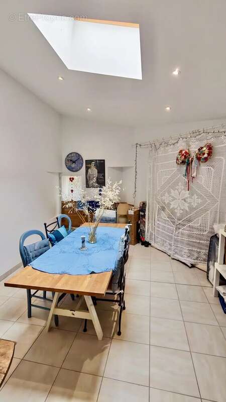 Maison de village de caractère avec piscine, garage et vue dégagée à deux pas de Pézenas - photo 11