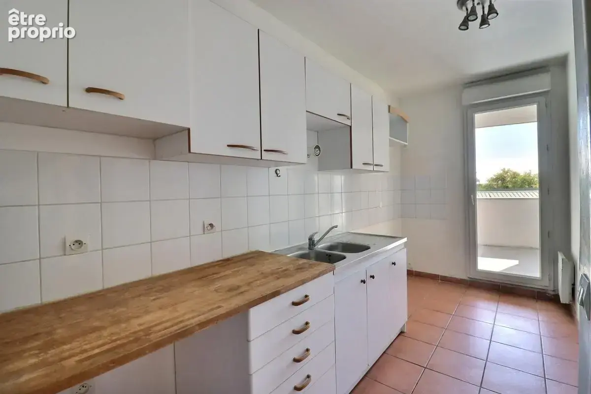 Appartement T3 lumineux avec 2 terrasses et parking sous-sol - photo 6