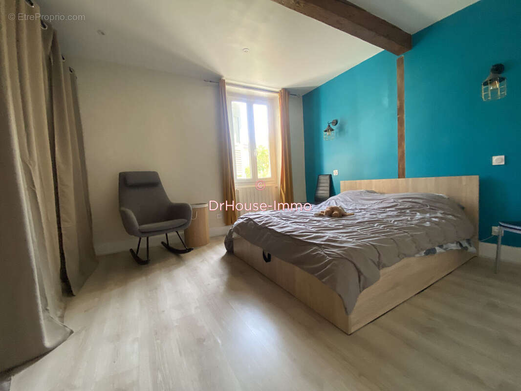 Maison à BOURG-DE-PEAGE