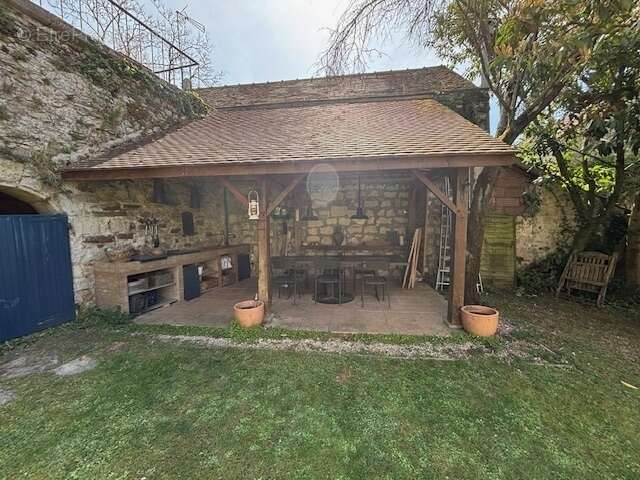 Maison à FROUVILLE
