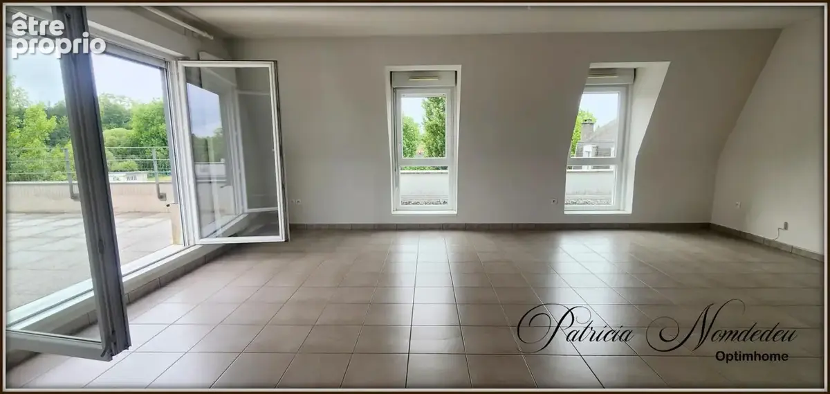 Dernier étage avec ascenseur et superbe terrasse T3 JURANCON (64) - photo 4