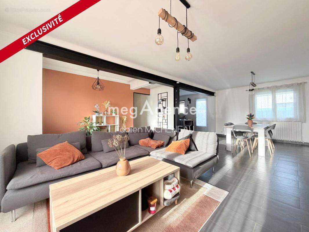 Maison à SAINT-LEGER-SOUS-CHOLET