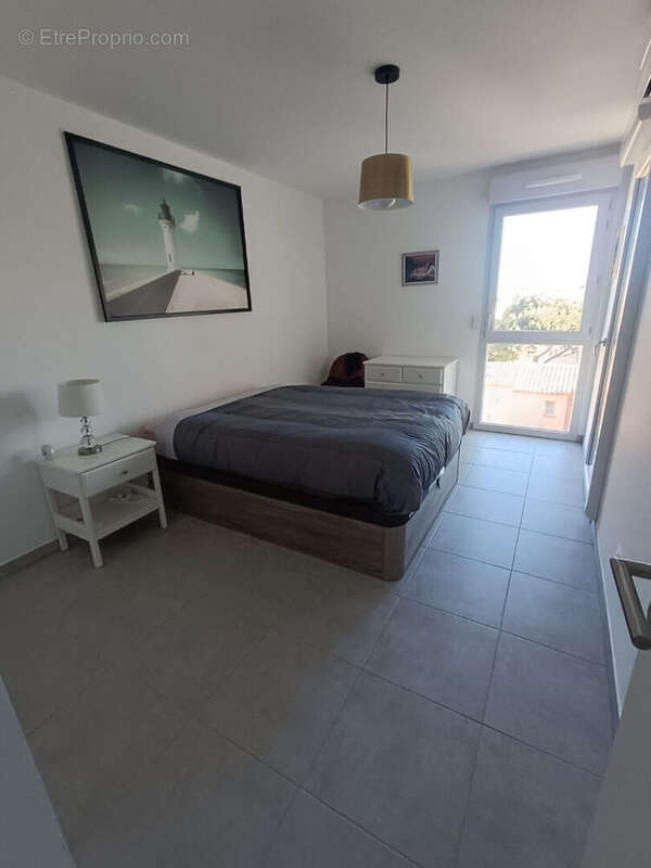 Appartement à SAINT-LAURENT-DU-VAR