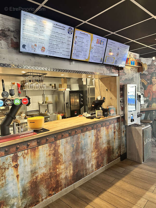 Commerce à YSSINGEAUX