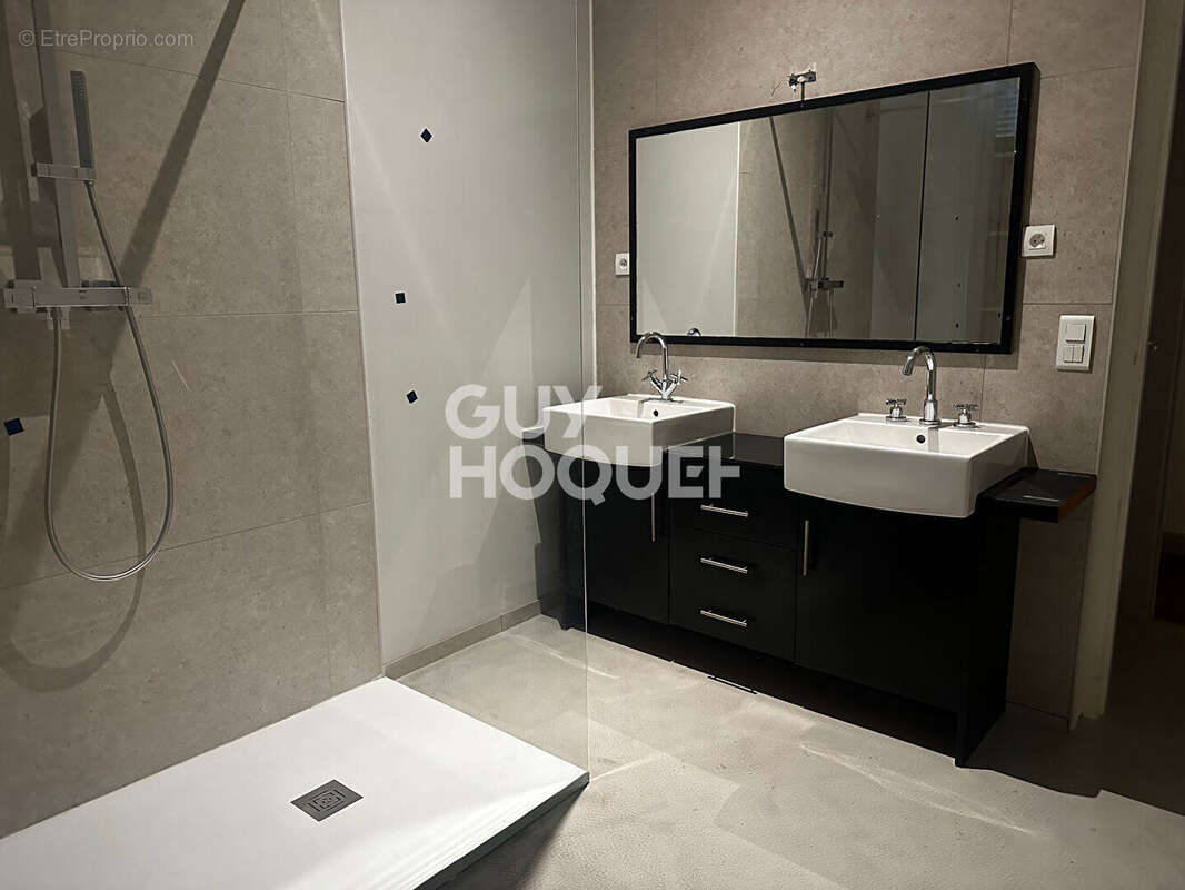 Appartement à CARCASSONNE