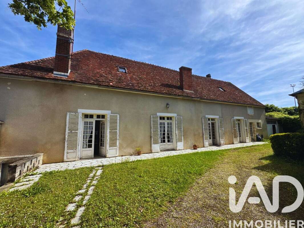 Photo 2 - Maison à ENTRAINS-SUR-NOHAIN
