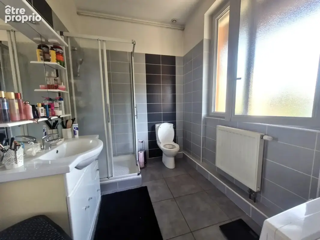 SAINT-ÉTIENNE – T3 58 m² avec stationnement privatif - photo 7