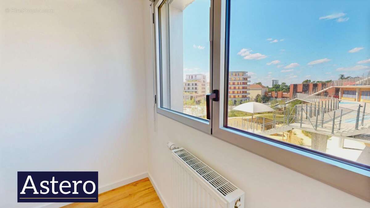 Appartement à NANTERRE