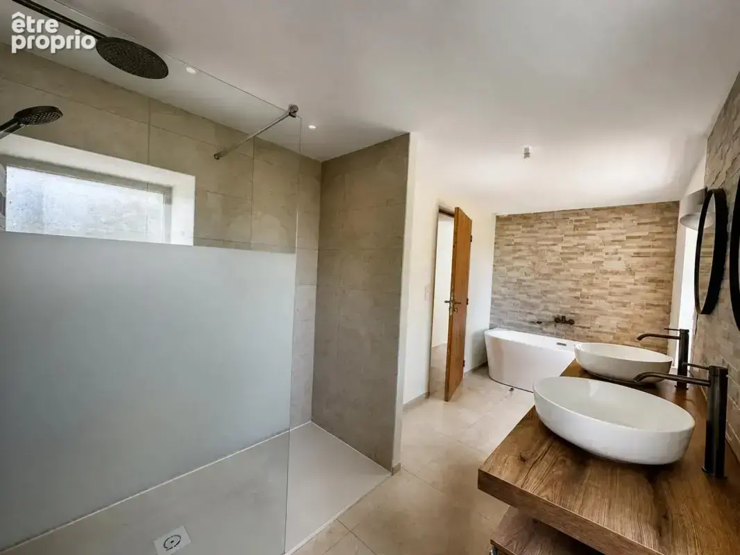 Maison de 7 pièces de 184 m² à Gurunhuel - photo 25