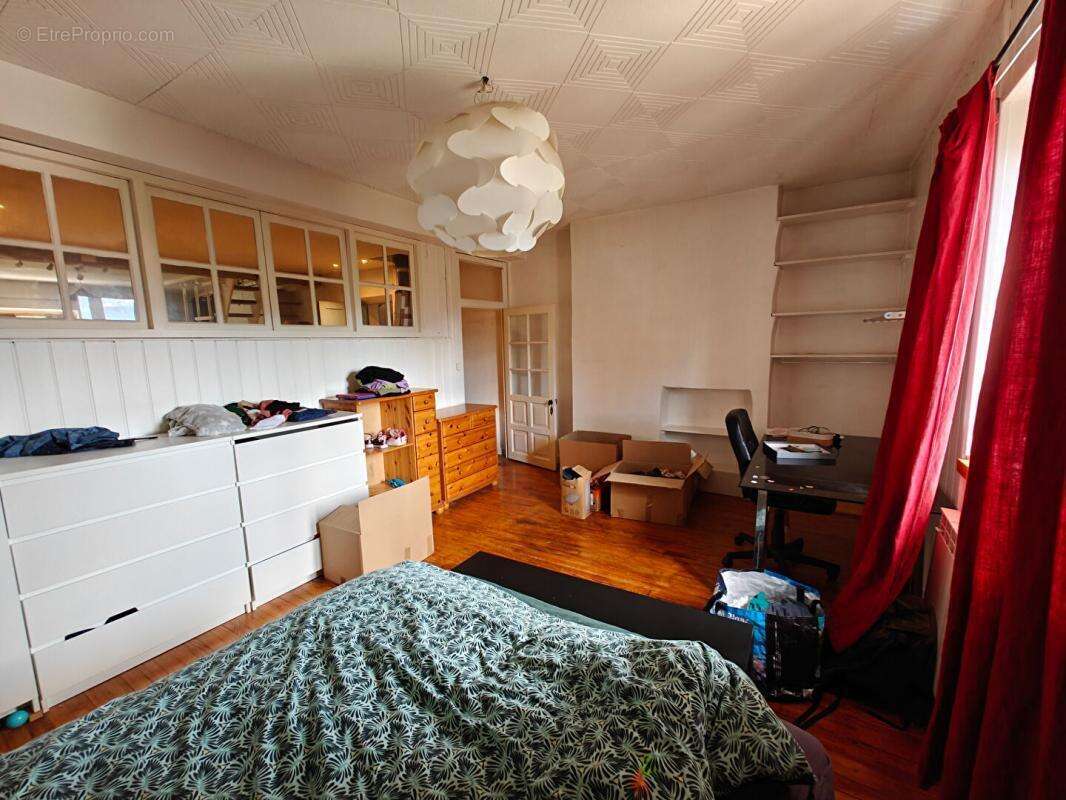 Appartement à VARCES-ALLIERES-ET-RISSET