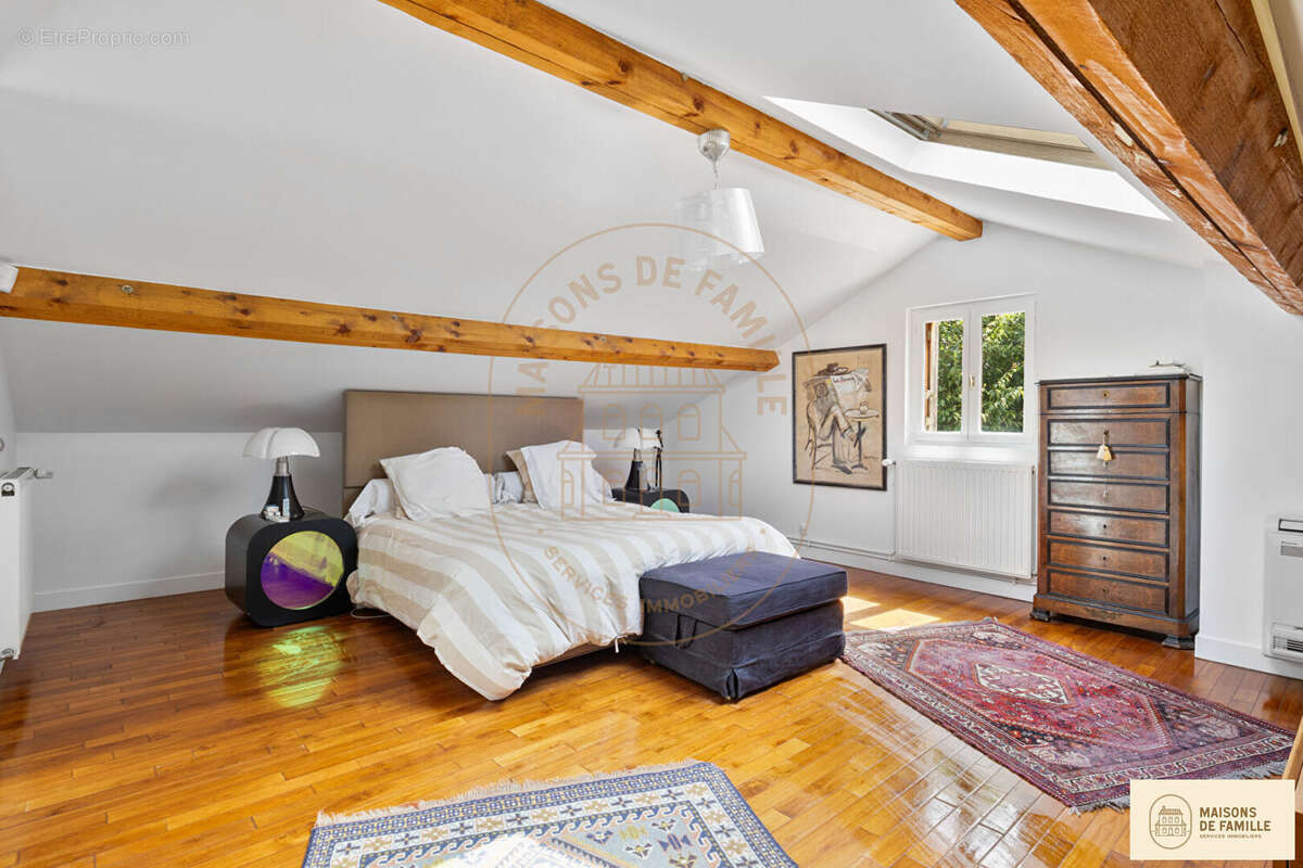 Maison à MARLY-LE-ROI