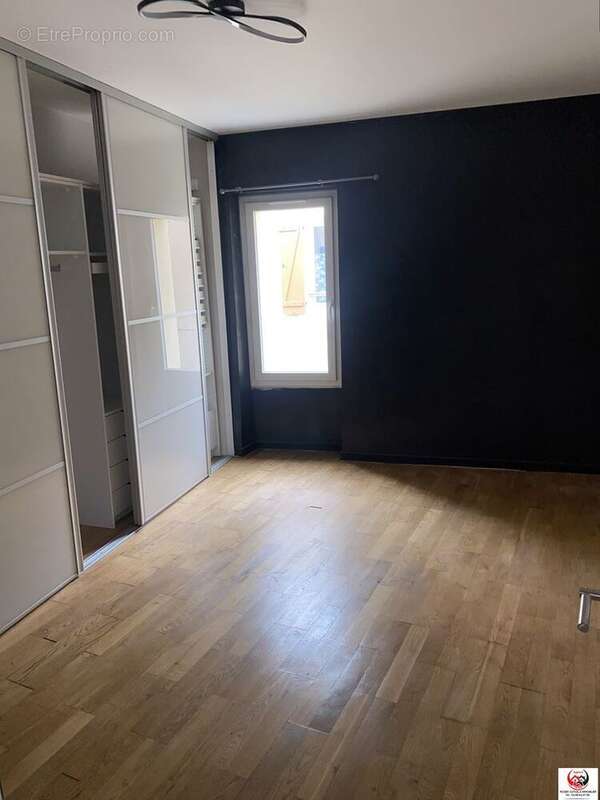 Maison à GINESTAS