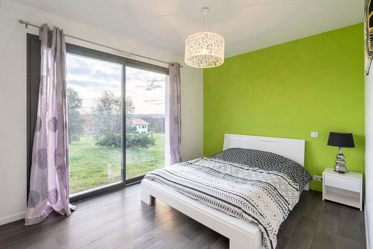 Maison à MOUSCARDES