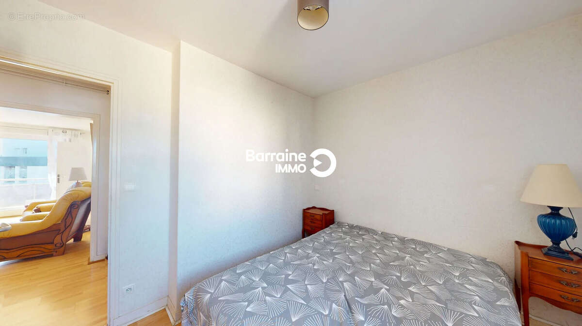 A VENDRE LARMOR PLAGE- Appartement T3 pièces avec balcon, garage - photo 12